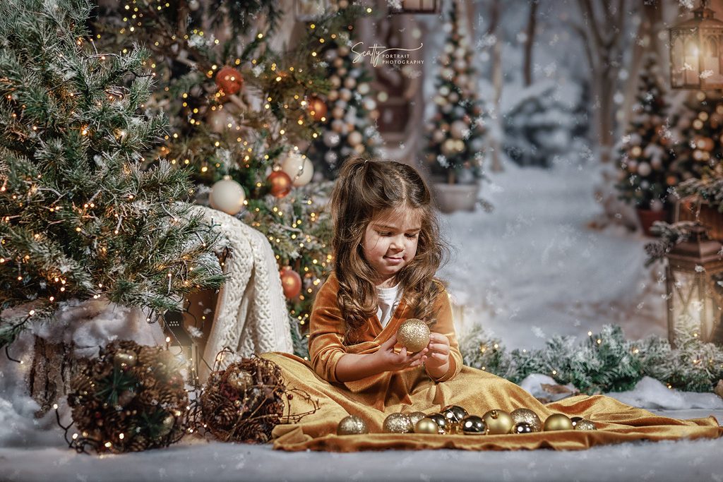 Bambina durante una sessione natalizia a Polignano a Mare – XMAS_2026